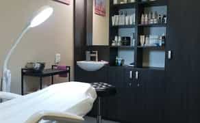 Косметолог, бровіст, майстер пм. Кабінет з кушеткою 5 000 грн.