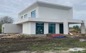 Будівництво котеджів та комерційної нерухомості