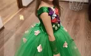 Сукні і карнавальні костюми. Рівне. Центр.
