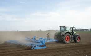 Професійна сівалка для точного висіву.