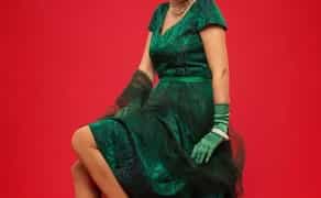 Сукні та чоловічі костюми вінтаж