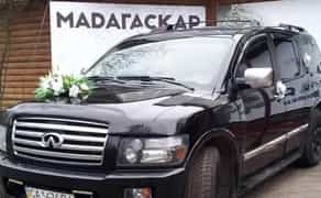 VIP-позашляховик Infiniti QX56