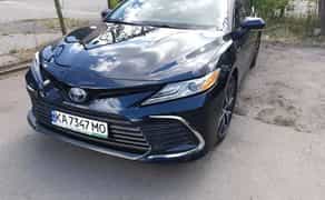 Toyota Camry 70 гібрид