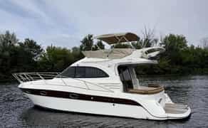 Орнеда яхти в Києві Золоче