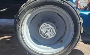 Ножичний підйомник 13м в : електричний привід, велика платформа та швидка доставка!