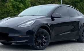 Авто Tesla Model Y ( 2022-2023)