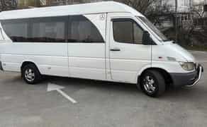 Послуги мікроавтобуса, пасажирські перевезення, розвезення, замовлення автобуса