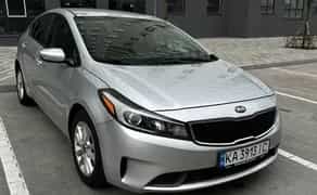 Авто KIA FORTE