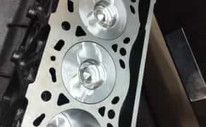 Комплексний високоточний ремонт, діагностика та повне відновлення потужності бензинових і дизельних двигунів всіх марок.