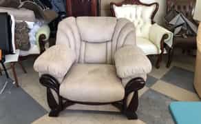 Перетяжка ремонт м'яких меблів актуальна . ЗНИЖКА!