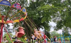 Дитяча карусель