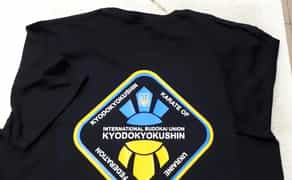 Нанесення логортипу на одяг