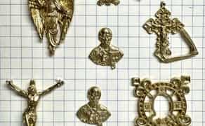 Вакуумне лиття: срібло, бронза, латунь, золото — під замовлення)