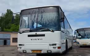 Автобус Volvo B10 на 50 місць 🚌