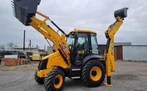 Послуги Екскаватора-Навантажувача. Копання, Планування, Навантаження. Усі Види Земляних Робіт!