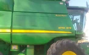 Надам Послугу Комбайна Джон Дир 9770 СТС.9 метрів Жатка Гідрофлекс