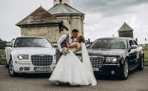 Весільний кортеж CHRYSLER 300с.