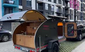 Кемпер для Незабутнього Відпочинку: Ваш Дім на Колесах! Свобода Подорожей та Комфорт.