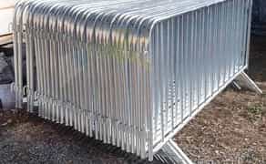 Бар'єрні огорожі для обмеження доступу на територію проведення ремонту