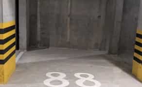 Місце в підземному паркінгу для вашого авто