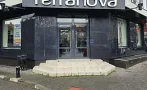 Комерційне приміщення в центрі міста біля "Ратуші".