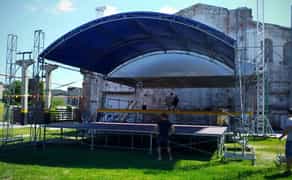 Виготовлення мобільних сцен (подіумів, сценових конструкцій)розмір 6х4