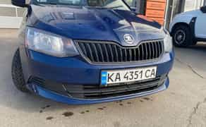 Авто Skoda Fabia 2016р. (довгостороково)