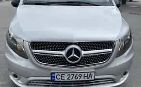 Автомобіль Mercedes Vito