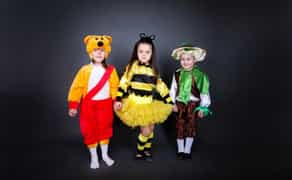 Карнавальні костюми у Львові. Плаття до Першого Причастя.