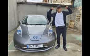 Nissan Leaf 50kwt, 350km, 2 роки і машина Ваша