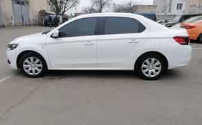 Авомобіль Пежо301