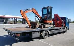 Міні-ескаватор..