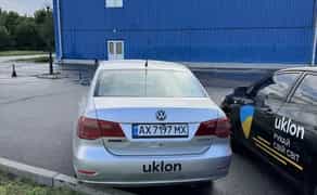 Большой выбор авто под такси: от эконома до комфорт плюс (Camry, Jetta, Corolla, Fiesta). Звоните!