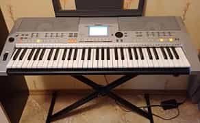 Синтезатор YAMAHA PSR S 500