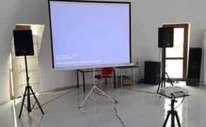 Проектор професійний