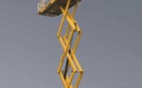 Оренда дизельного ножичного підйомника Haulotte 18SX