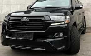 358 Броньований джип Toyota Land Cruiser 200