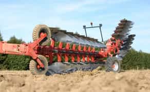 Потужний Плуг GREGOIRE BESSON (904)