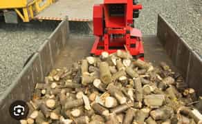 Оренда подрібнювача гілля дерев, щепорізом дробілкою,