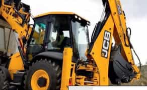 Екскаватор-навантажувач JCB 3CX (екскаватор-погружчик)