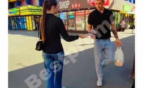 Промоутер для роздачі листівок у Києві ефективно!!!