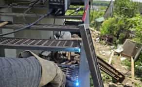 Кваліфікований фахівець з ручного дугового та напівавтоматичного зварювання металоконструкцій