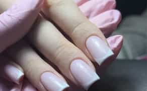 Потрібні Моделі на Манікюр та Педикюр для Відпрацювання Швидкості: Гарний Дизайн у Подарунок!