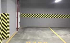 Місце на паркінгу під цілодобовою охороною