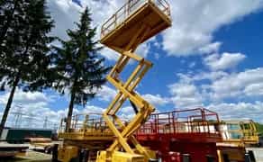 Підіймачі вишки ножичні колінчасті дизель електро різні висоти