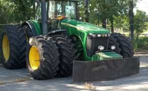 Трактора John Deere 8520