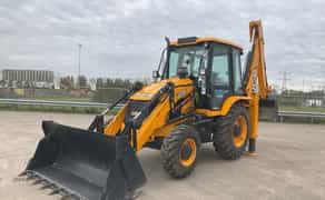 Екскаватор навантажувач JCB