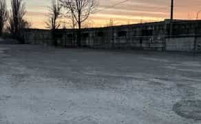 Цілодобова стоянка для вантажних автомобілів