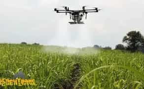 Агродрон для точного обприскування та внесення добрив на полях