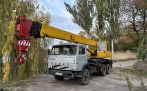 Автокран 10/25 тонн грузоперевозки длинномер